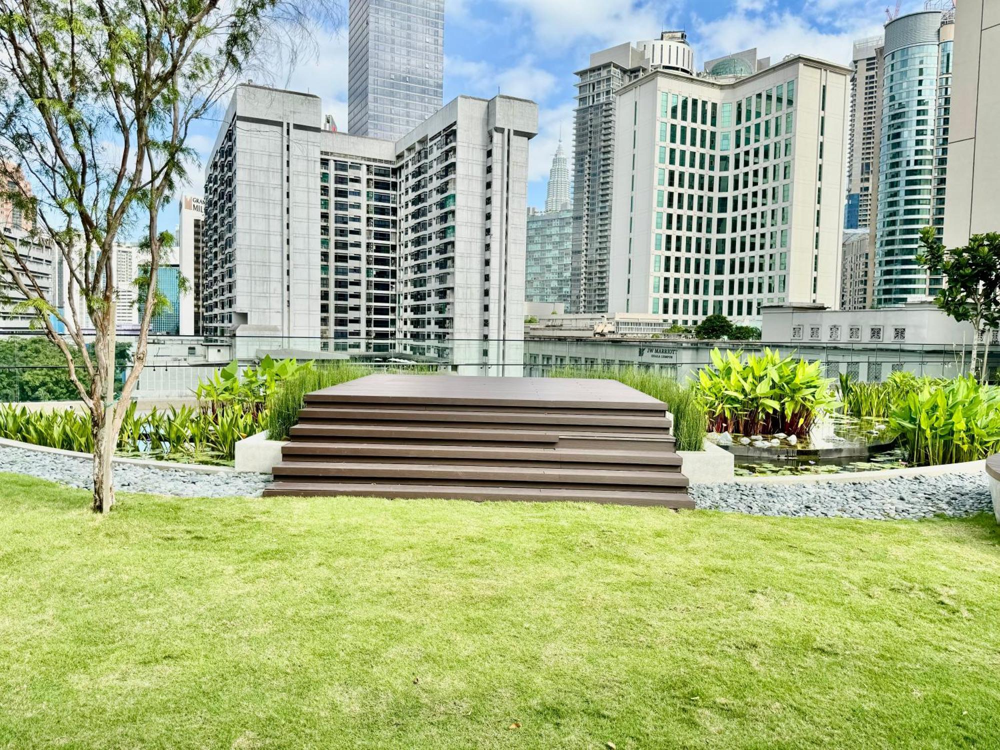 Klcc Suites At Axon By Skypool Kuala Lumpur Bagian luar foto