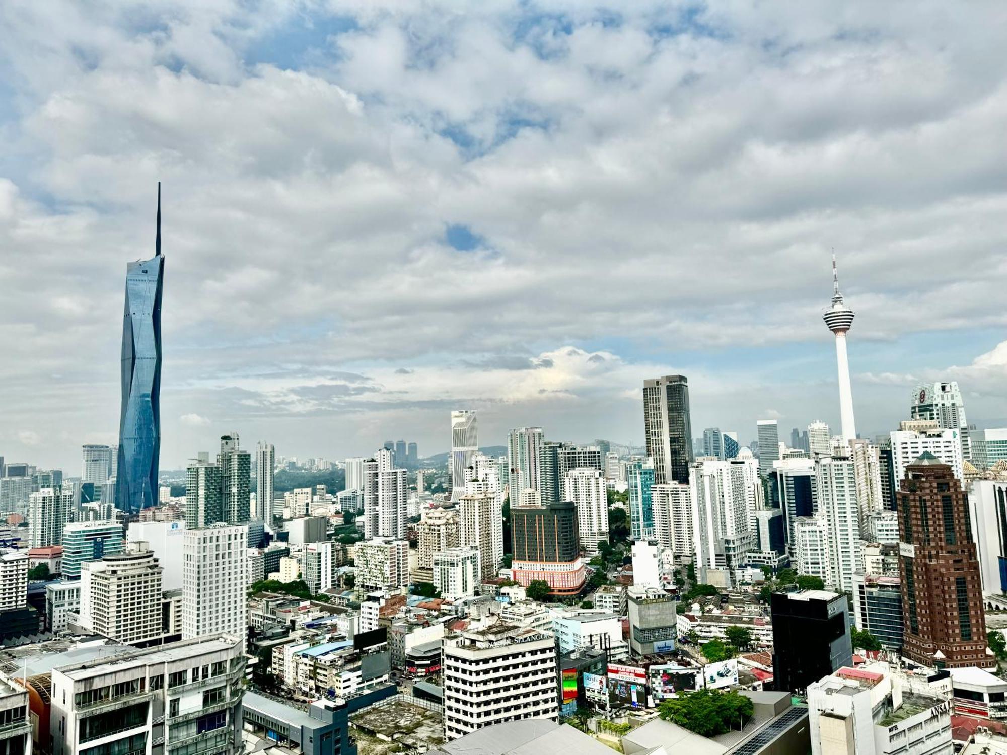 Klcc Suites At Axon By Skypool Kuala Lumpur Bagian luar foto