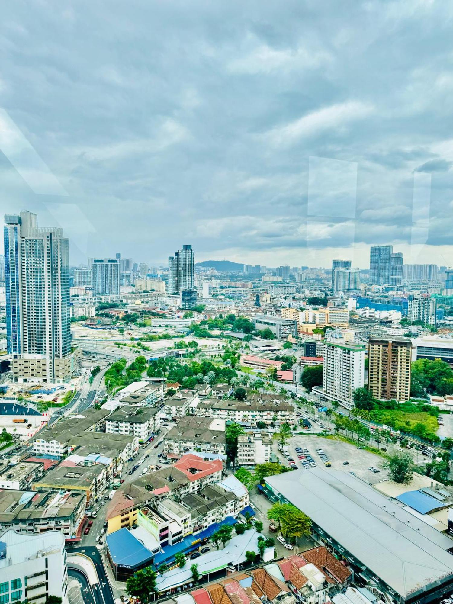 Klcc Suites At Axon By Skypool Kuala Lumpur Bagian luar foto